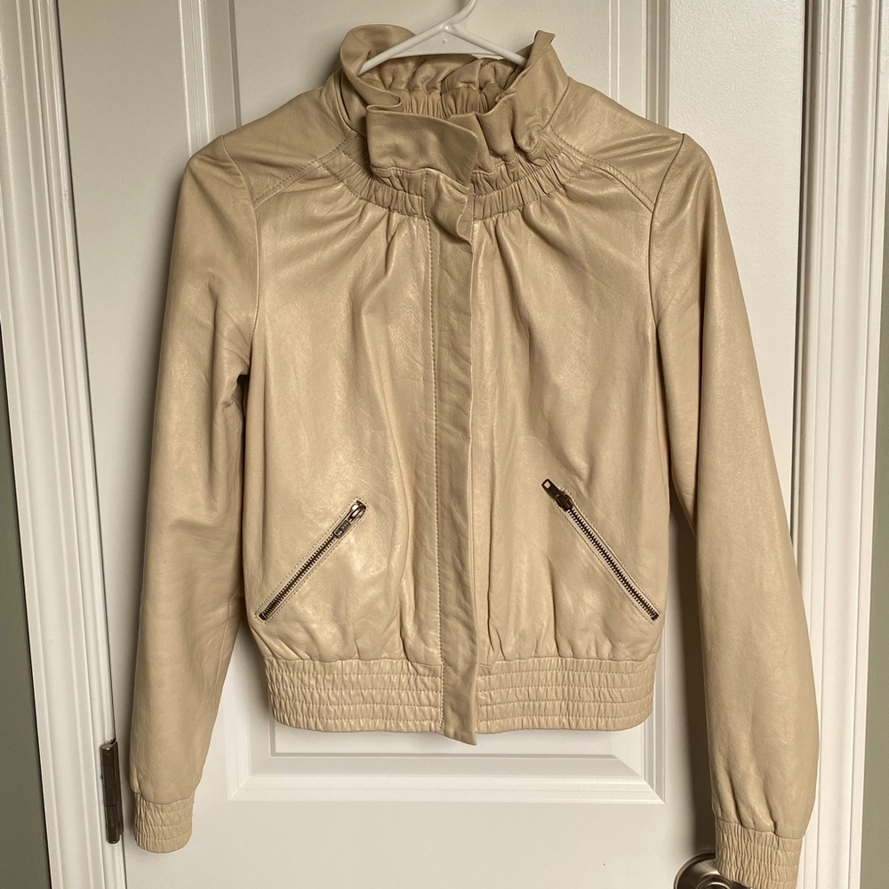 HINGE LEATHER CROP JACKET
